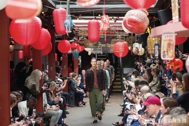 哥吉拉、寄生上流，12部引领流行文化风潮的亚洲电影你看过几部？