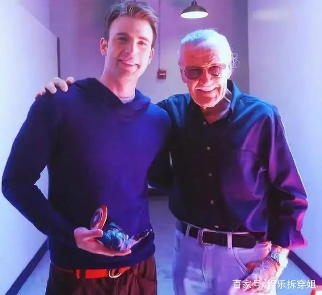 再见了，漫威爷爷斯坦李！