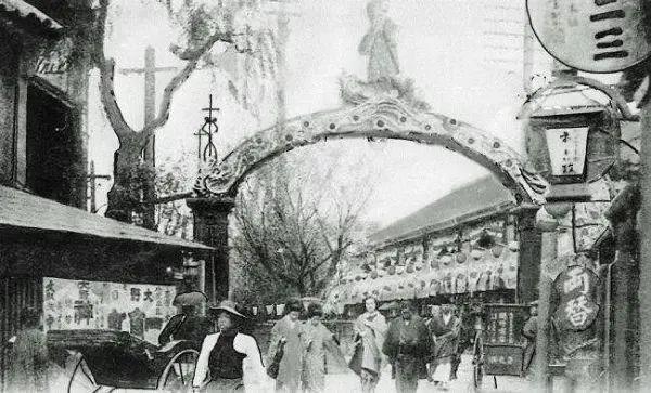 曾遭女权围攻的《鬼灭之刃》“游郭”，正是日本不可被掩盖的历史