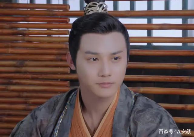 《镜·双城》3大选角败笔，李易峰屠苏式演技，陈钰琪古装无差别！