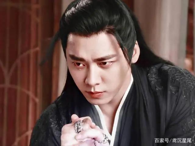 《镜·双城》开播，剧情拖沓引争议，李易峰撑起流量半边天？