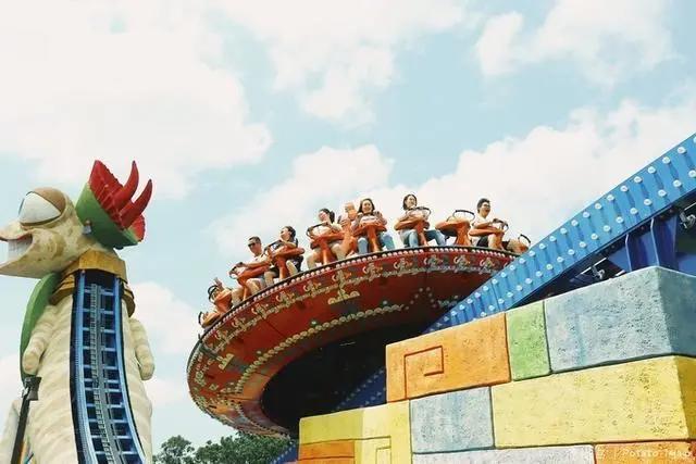 夏天旋转到头晕，济州岛神话世界，爆笑虫子与你高温作伴