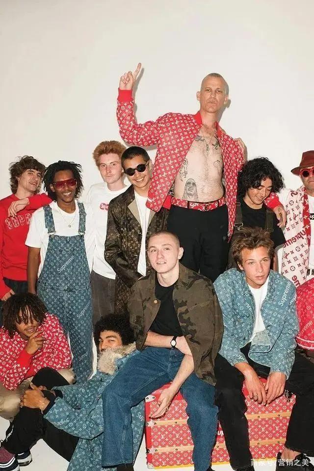 潮玩市场里的茅台，为什么是一只熊？