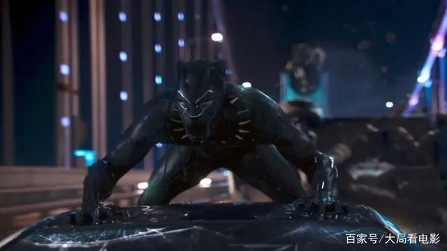 《黑豹》真实存在的瓦坎达，绽放黑的光泽，不自由，毋宁死