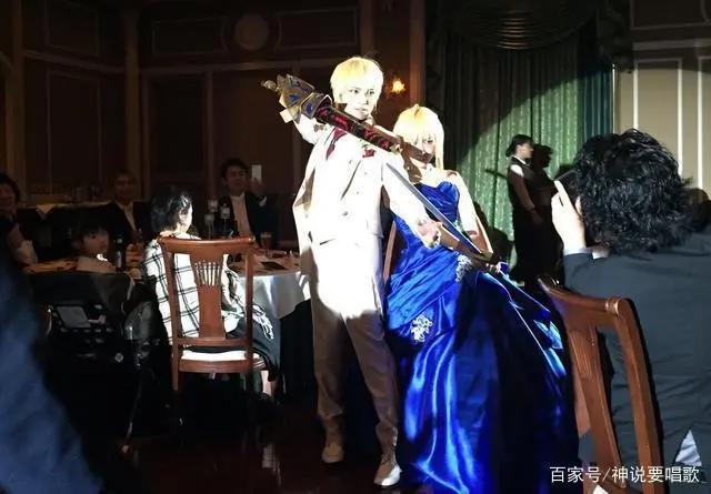 日本一对fate粉丝举办主题结婚典礼双王党的胜利闪闪声优献祝福