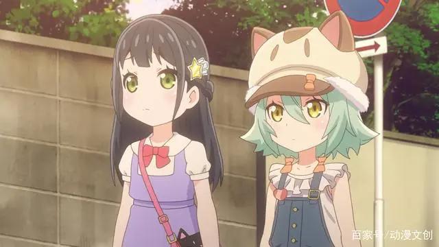 别人家的猫不仅是猫娘，而且还很聪明，自家的橘猫却只会长胖