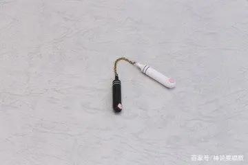 标价破两千的猫娘乐园旗袍手办赏析超搞笑的配件双节棍过于内涵