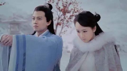 杨紫“打拼往事”太戳心！走红背后隐藏痛苦，成名之路值得深思