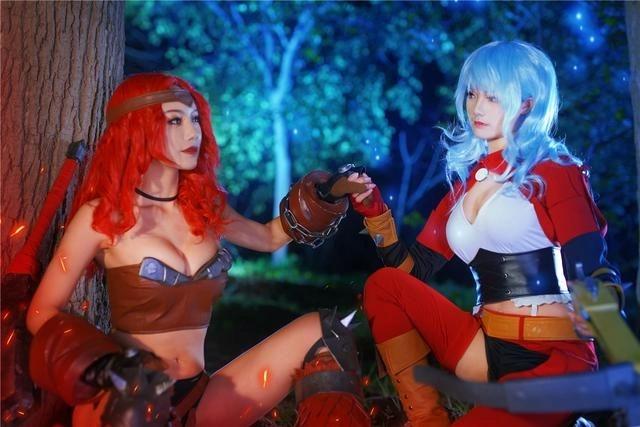 《幻镜诺德琳》前传COS蕾娜斯与乌拉，清纯又不失性感