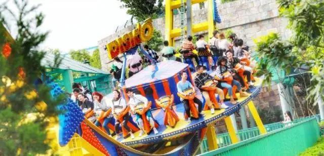 五一小长假重庆欢乐谷迎客近10万乐次元动漫节完美收官