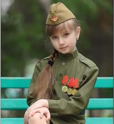 喜欢萝莉不可耻，这不等于“炼铜癖”，可爱即正义，保护欲是天性