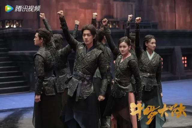 《斗罗》超虐结局三五CP含泪道别！3个电视剧改编没告诉你的事