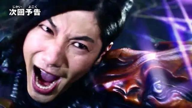 不是奥特曼，身处黑暗却心向光明，伽古拉胸前的疤痕是英雄的勋章