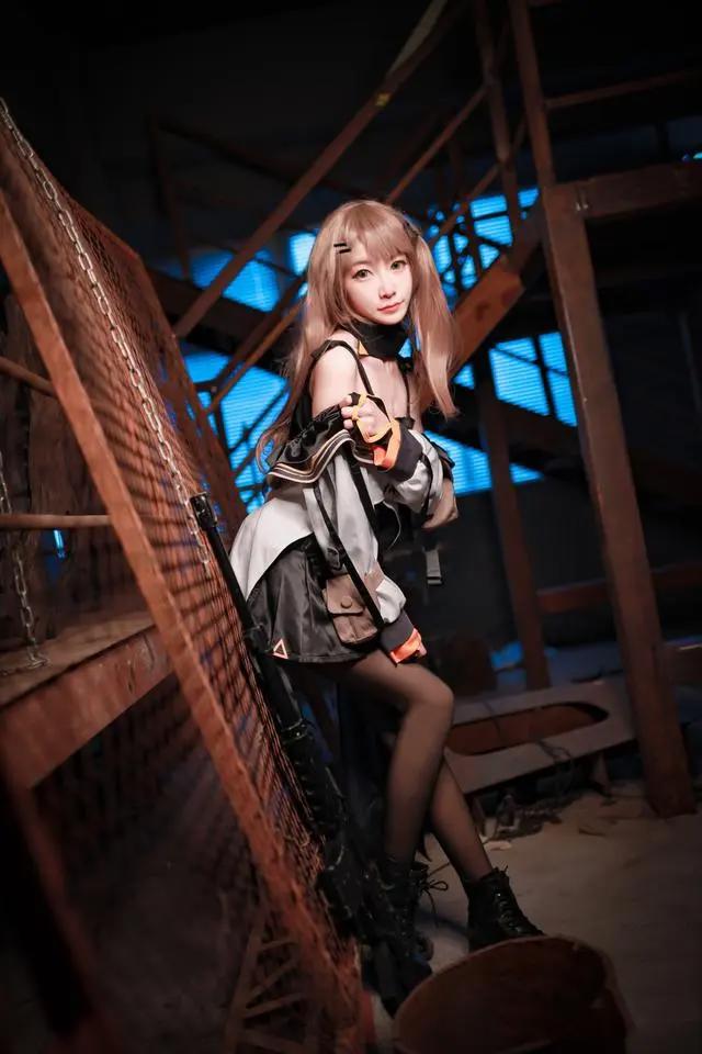 三组国产游戏《少女前线》系列COSPLAY作品欣赏！造型非常帅气哦
