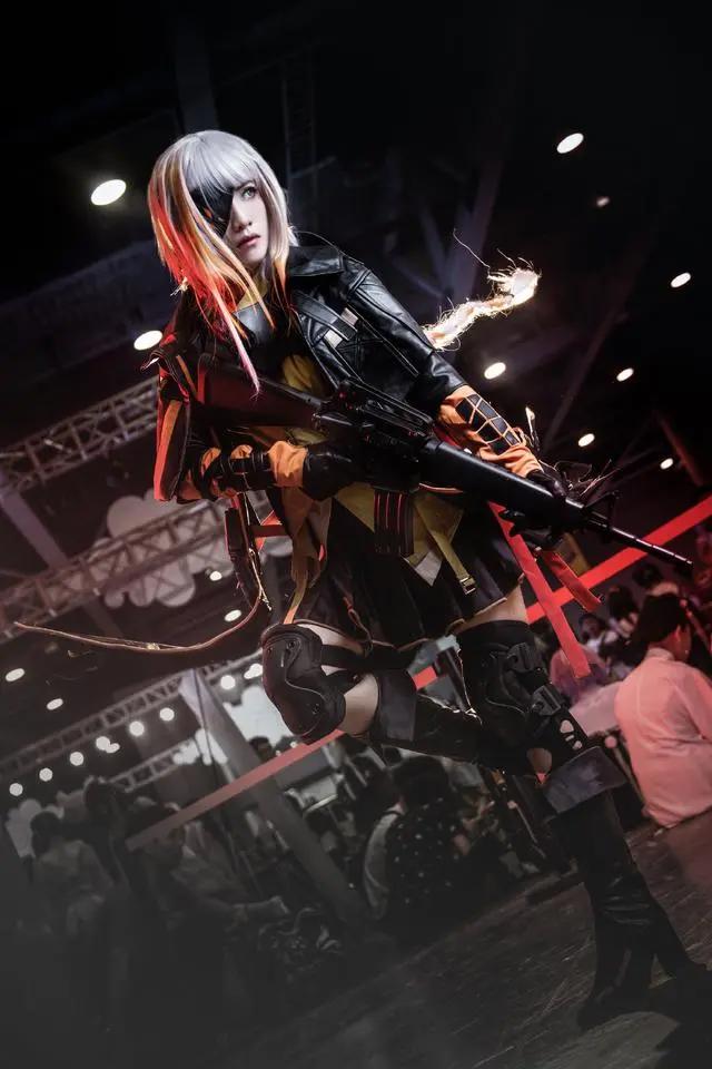 来自三位国人妹子带来的游戏《少女前线》系列COSPLAY作品欣赏！