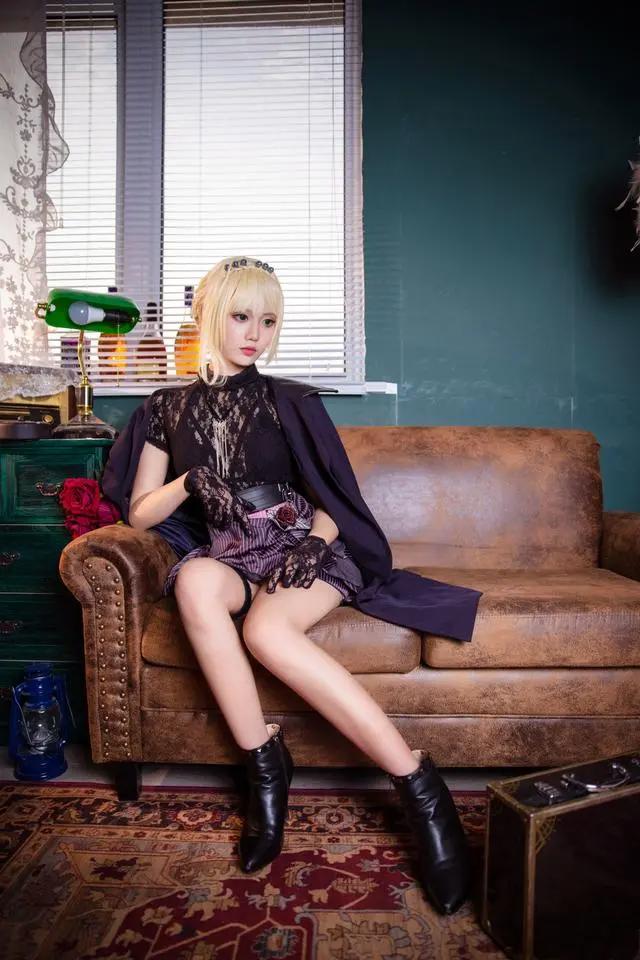 来自三位国人妹子带来的游戏《少女前线》系列COSPLAY作品欣赏！