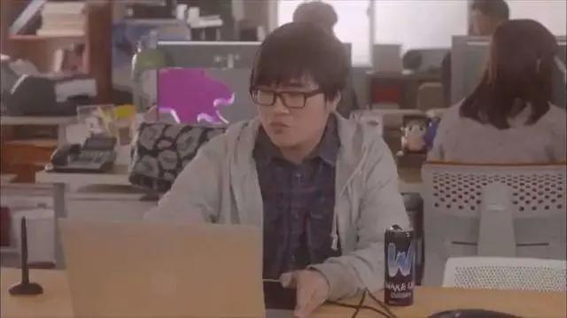 常年夺得某站新番第一的《高木同学》，是如何成为狗粮番王者的？