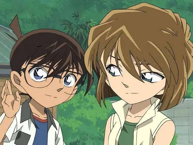 《名侦探柯南》：900多集不仅是破案动漫，也教会大家推理常识