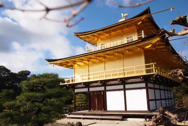 《名侦探柯南》只是动漫？它其实是名副其实的旅游番