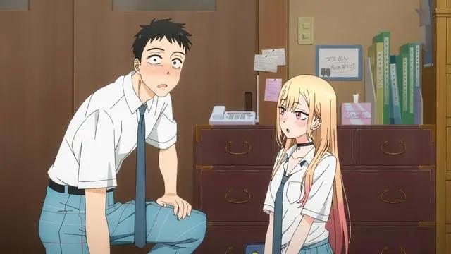 更衣人偶坠入爱河：女主发现自己喜欢男主，却又出现了一位美少女