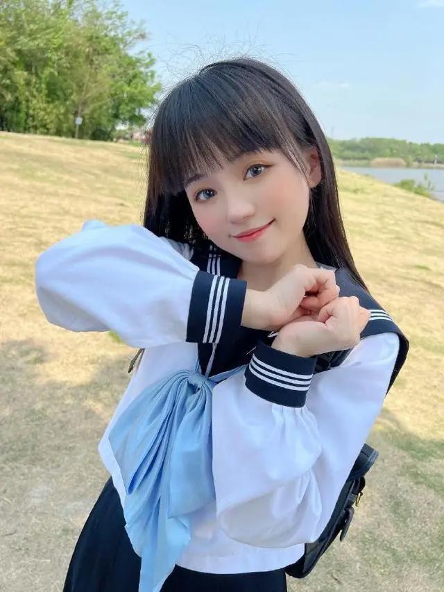 明日酱的水手服