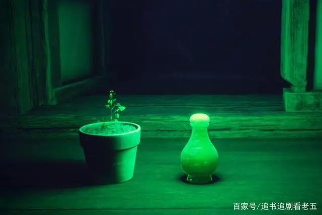 《凡人修仙传》动漫版：拳头大的掌天瓶，韩立怎么才能藏在胸口？