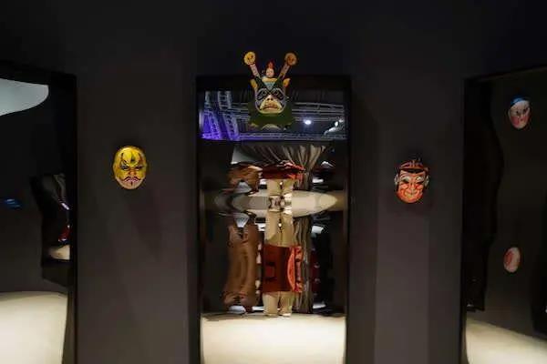 “张光宇艺术十二燃”：走进中国漫画奠基人的艺术世界