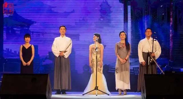 广东文艺职业学院2017年教学成果展演暨新年晚会