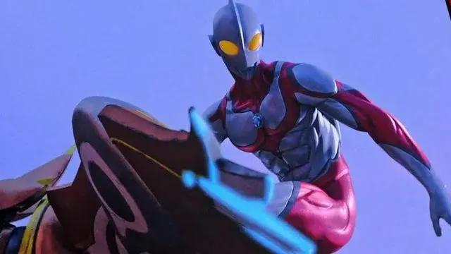 这五位奥特曼有两位是假的，你能在5秒内找出来？网友：有点难度