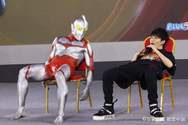 啪啪打脸！钢铁飞龙之再见奥特曼出品方承认自己侵权圆谷奥特曼！