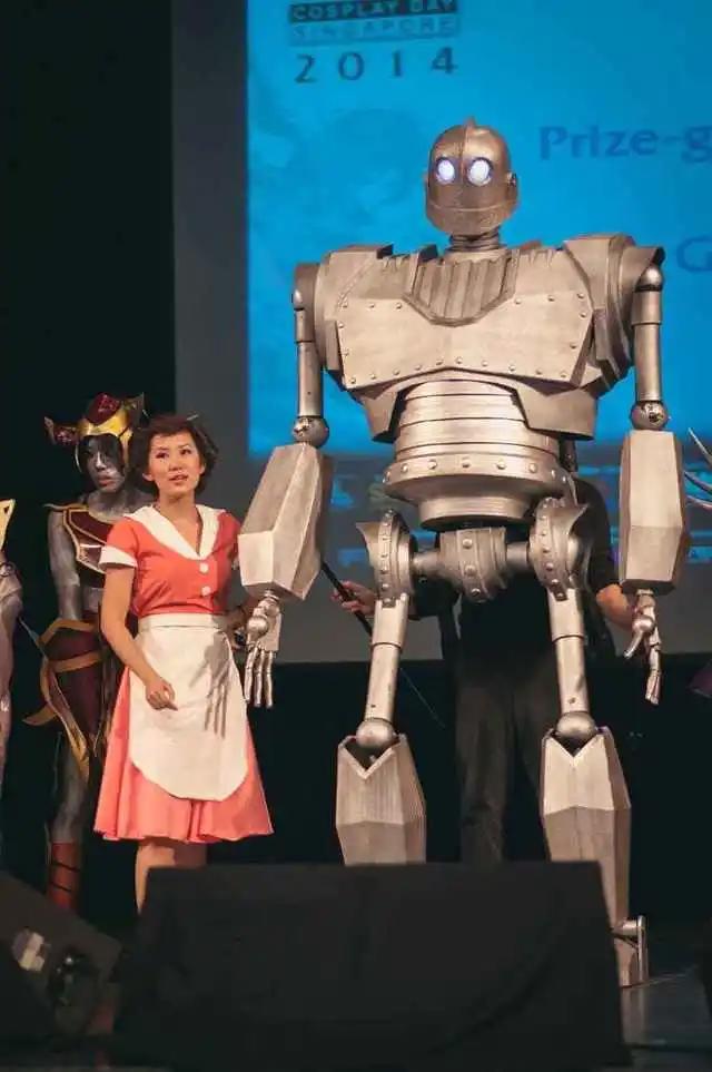 在许多动画电影中，具有特色的cosplay角色（上）