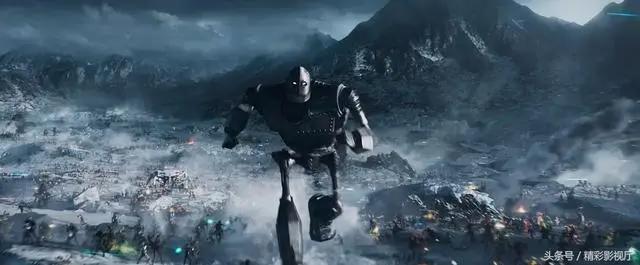 《头号玩家》大型彩蛋寻宝电影，影迷、动漫迷和游戏迷的狂欢