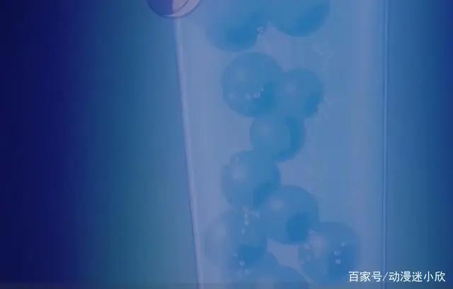 《怪医黑杰克》：因废水污染，女子全身关节变形，体内长出蓝色珍珠