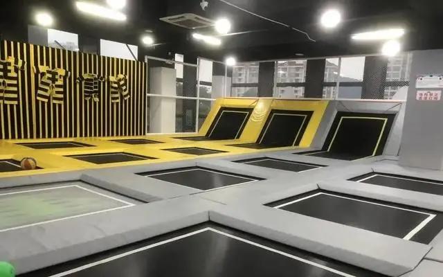 “逃离地心引力”—凤凰古站·考拉大冒险·蹦床公园亲子畅玩