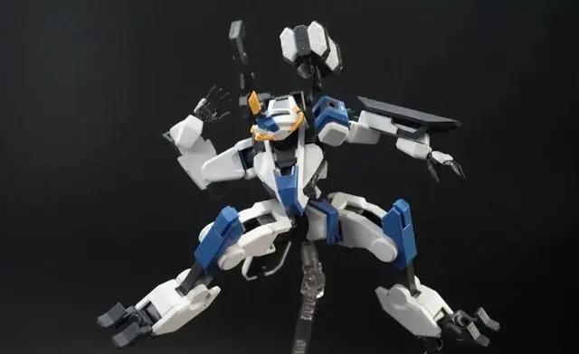 新HG机甲系列首作境界战机MAILeS白稚