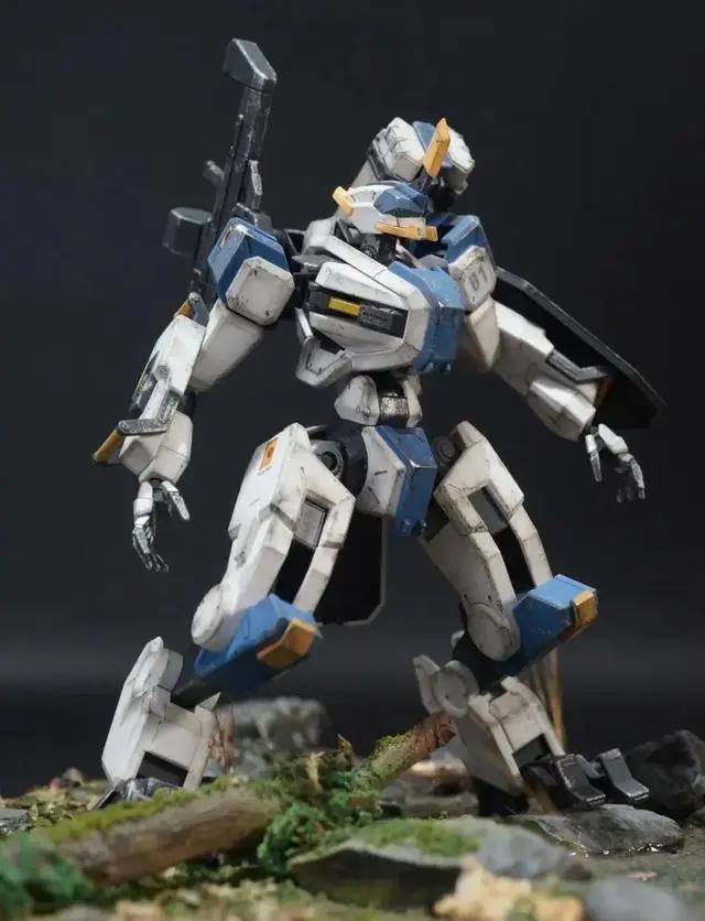 新HG机甲系列首作境界战机MAILeS白稚