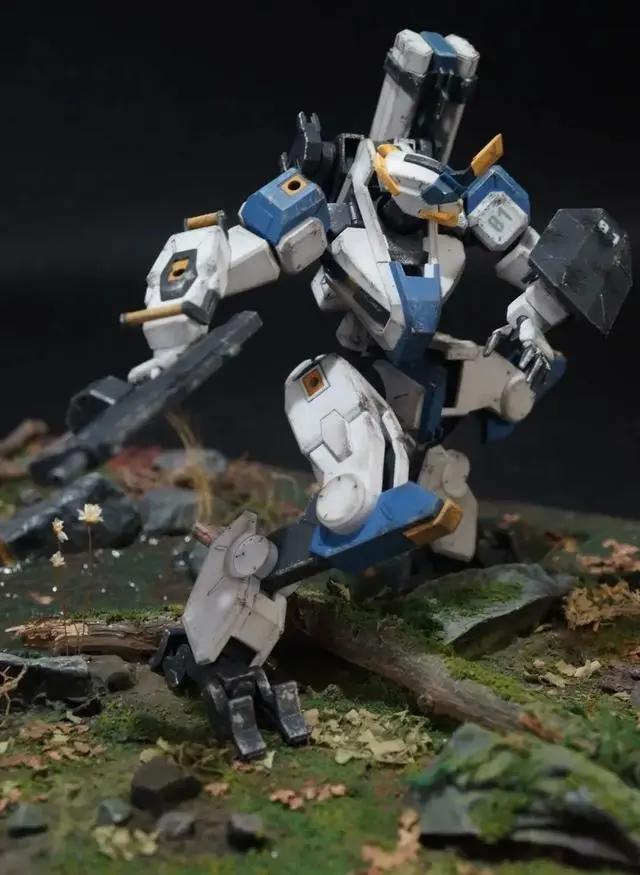 新HG机甲系列首作境界战机MAILeS白稚