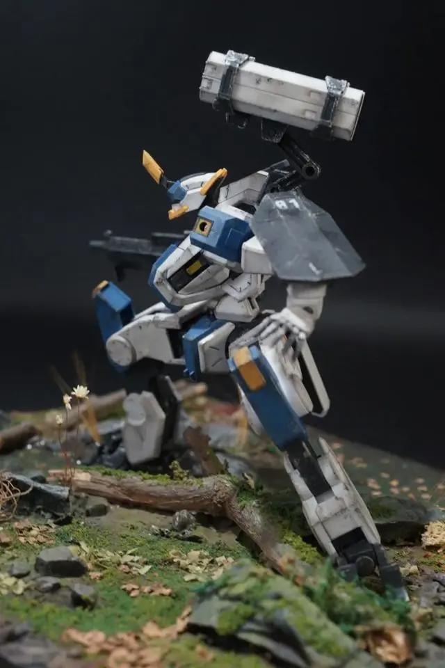 新HG机甲系列首作境界战机MAILeS白稚