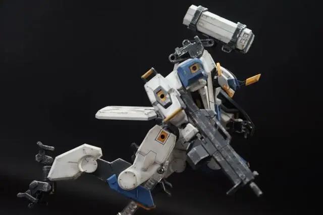 新HG机甲系列首作境界战机MAILeS白稚