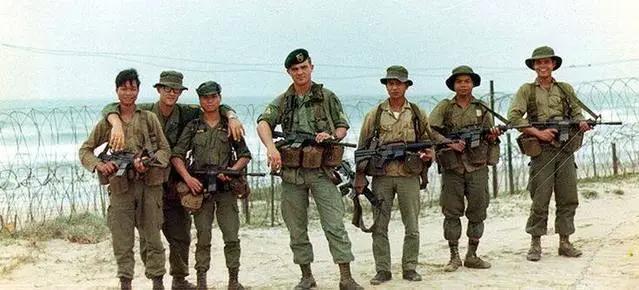 美国绿色贝雷帽特种部队出现在日本，曾因“兰博”而闻名