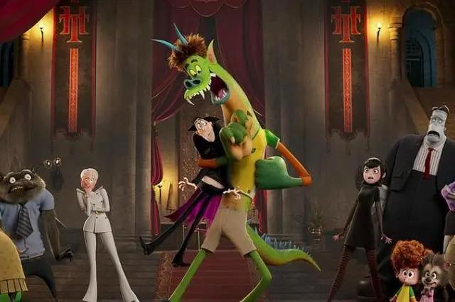 变身大冒险，《精灵旅社4》两天票房过千万，洛天依献唱主题曲