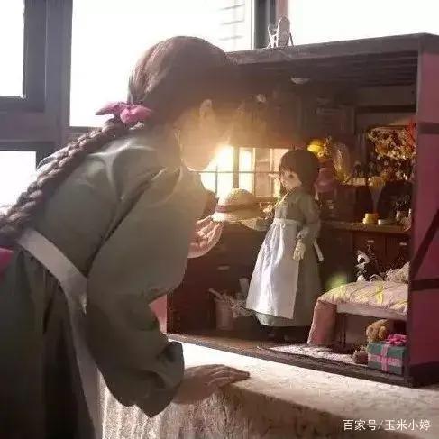 她徒手造出宫崎骏动画中的房子，太过精致被网友迅速圈粉