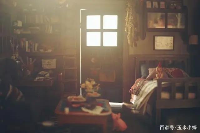 她徒手造出宫崎骏动画中的房子，太过精致被网友迅速圈粉