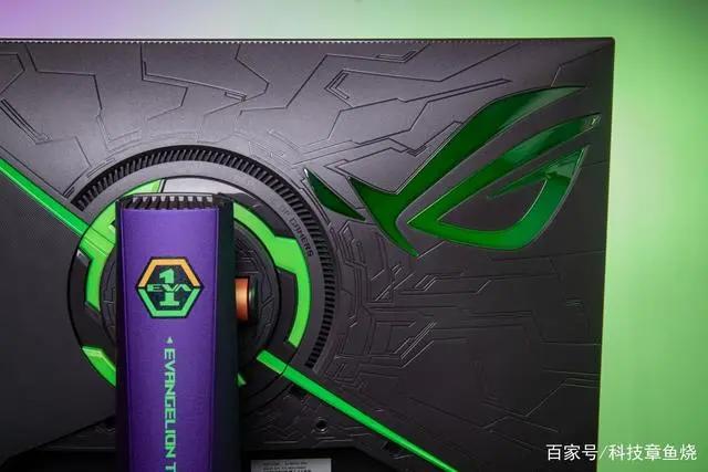 致敬热爱一辈子的经典IP，ROGxEVA联名产品一览