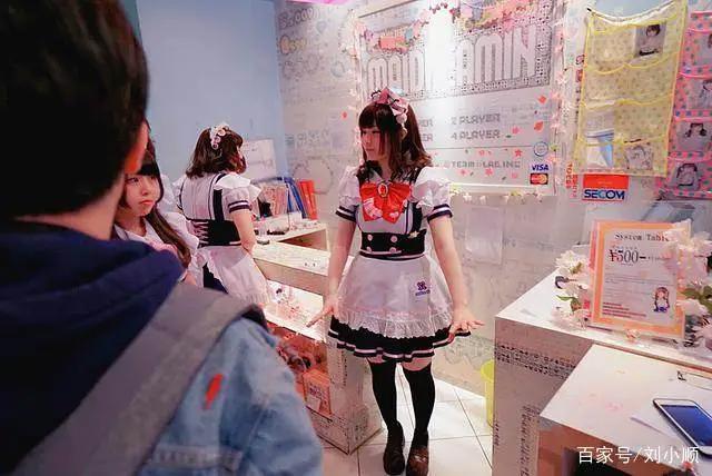 探秘日本女仆店，要是在中国，女儿做这样的工作，爸妈会心疼死！