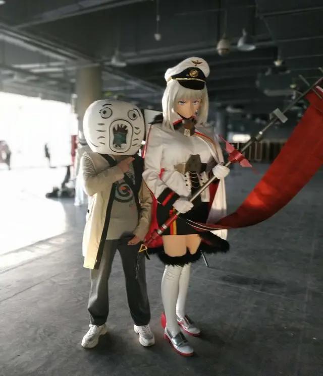 广州元旦漫展：三大“特摄”联袂出席？为女装大佬献上我的膝盖！