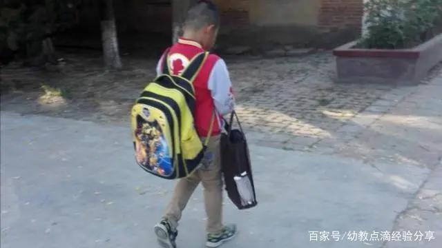 终于盼到了2022年的第一部动画片《魔法满屋》，结果却是令人……