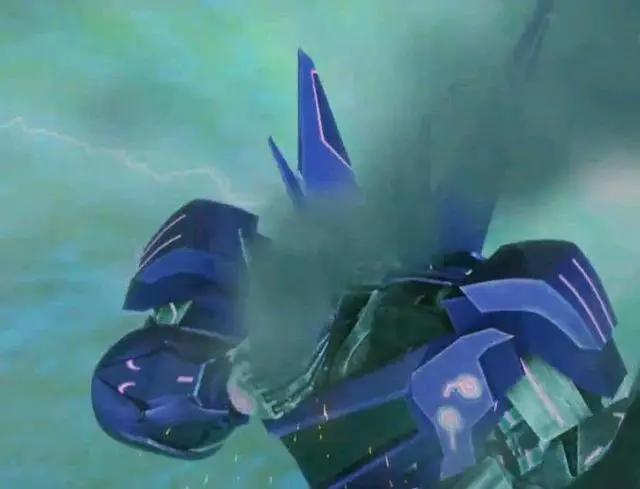 赛博坦星球的惊悚片细思极恐的变形金刚领袖之证