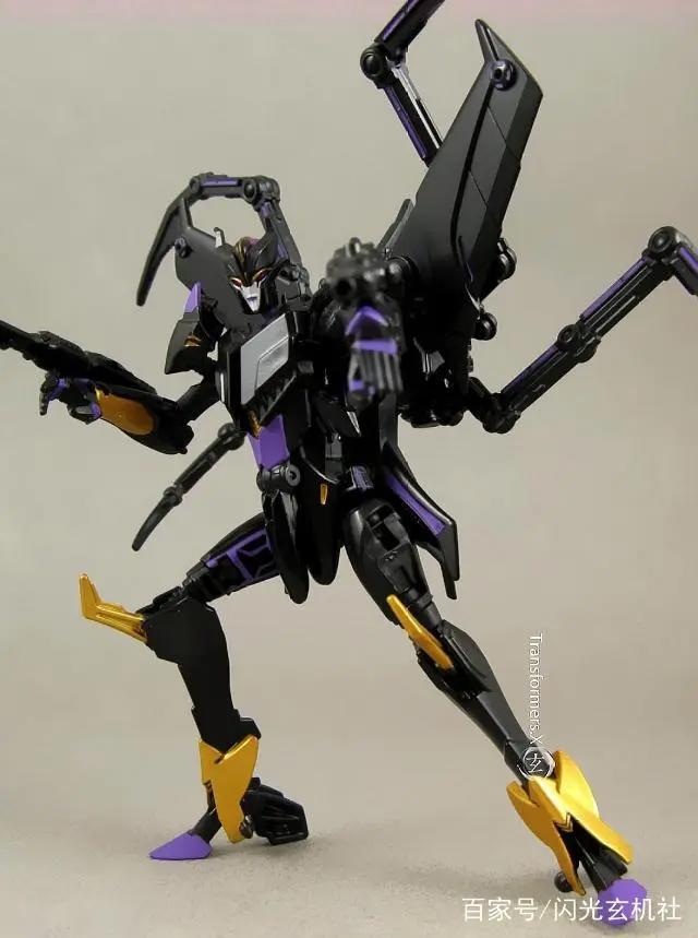变形金刚动漫人物：《领袖之证》霸天虎的脱离者-蜘蛛黑寡妇