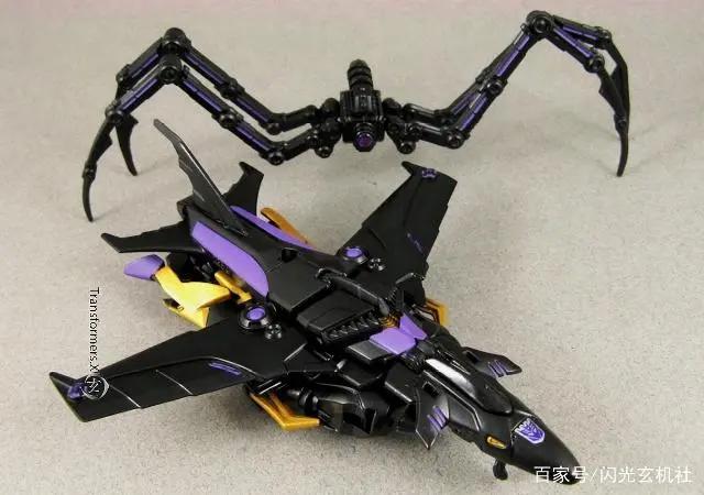 变形金刚动漫人物：《领袖之证》霸天虎的脱离者-蜘蛛黑寡妇